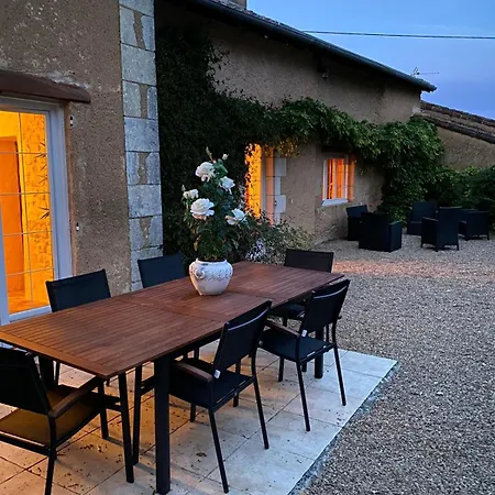 La Fermette Aux Canards * Savigny-Levescault